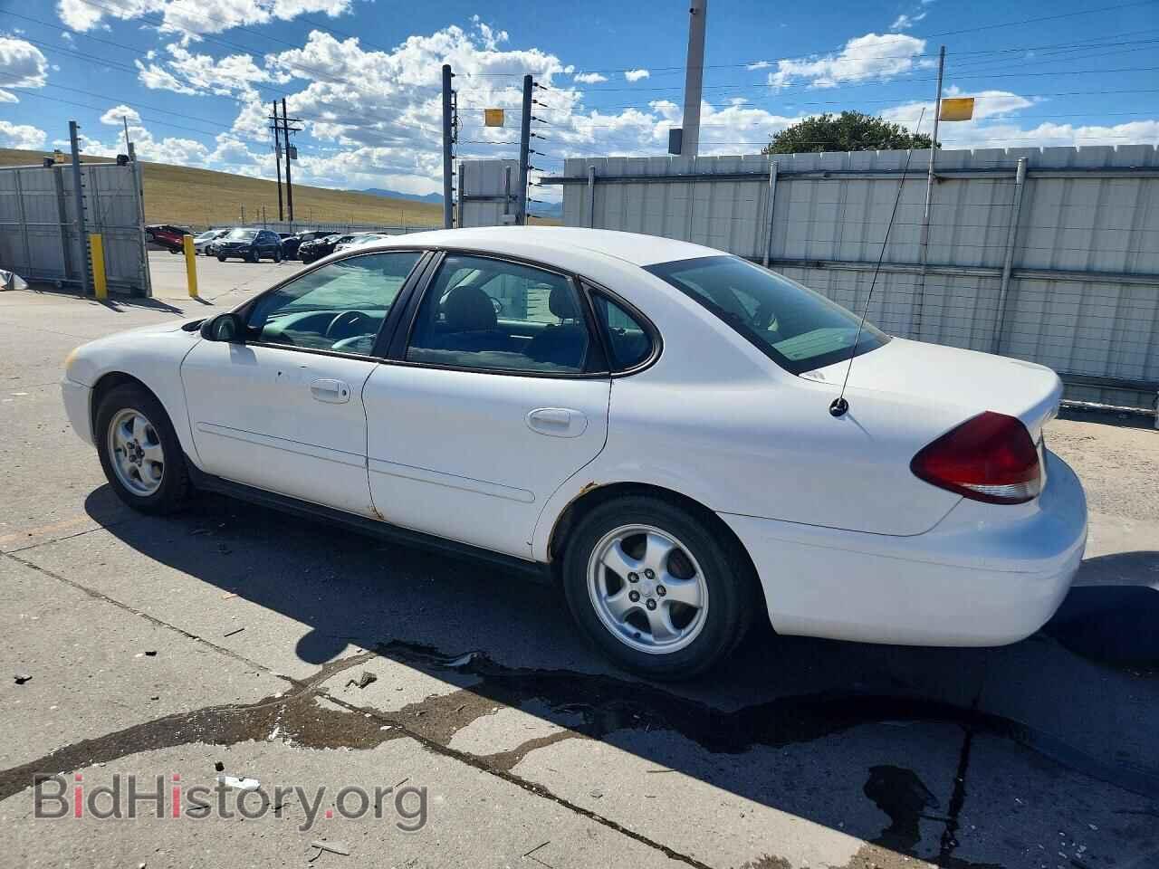2005 FORD TAURUS - VIN: 1FAFP53U85A231799 - Photo 2