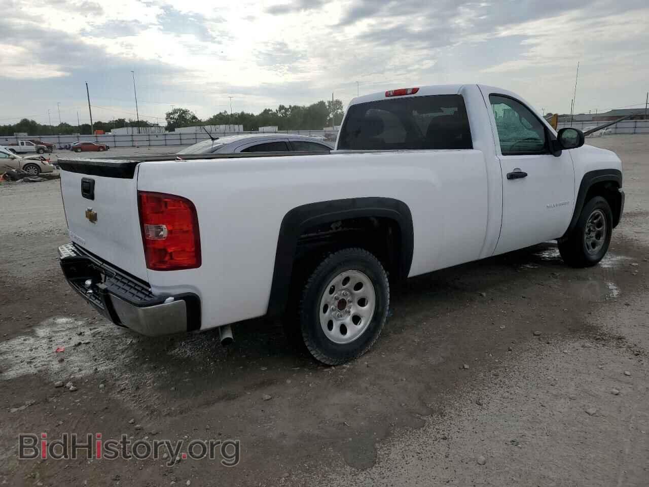 2010 CHEVROLET ALL Models - VIN: 1GCPCPEX8AZ174190 - Фото 3