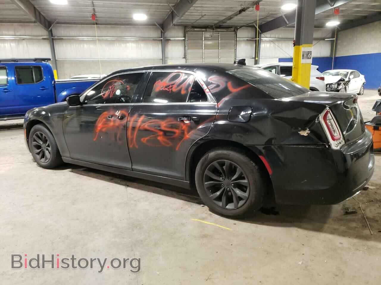 2016 CHRYSLER 300 - VIN: 2C3CCAAG3GH198248 - Фото 2