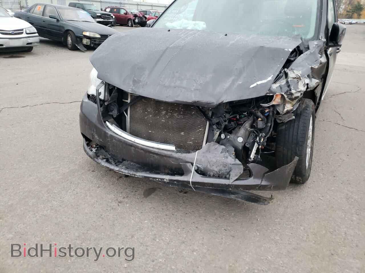 2016 CHRYSLER MINIVAN - VIN: 2C4RC1BG4GR110659 - Фото 9