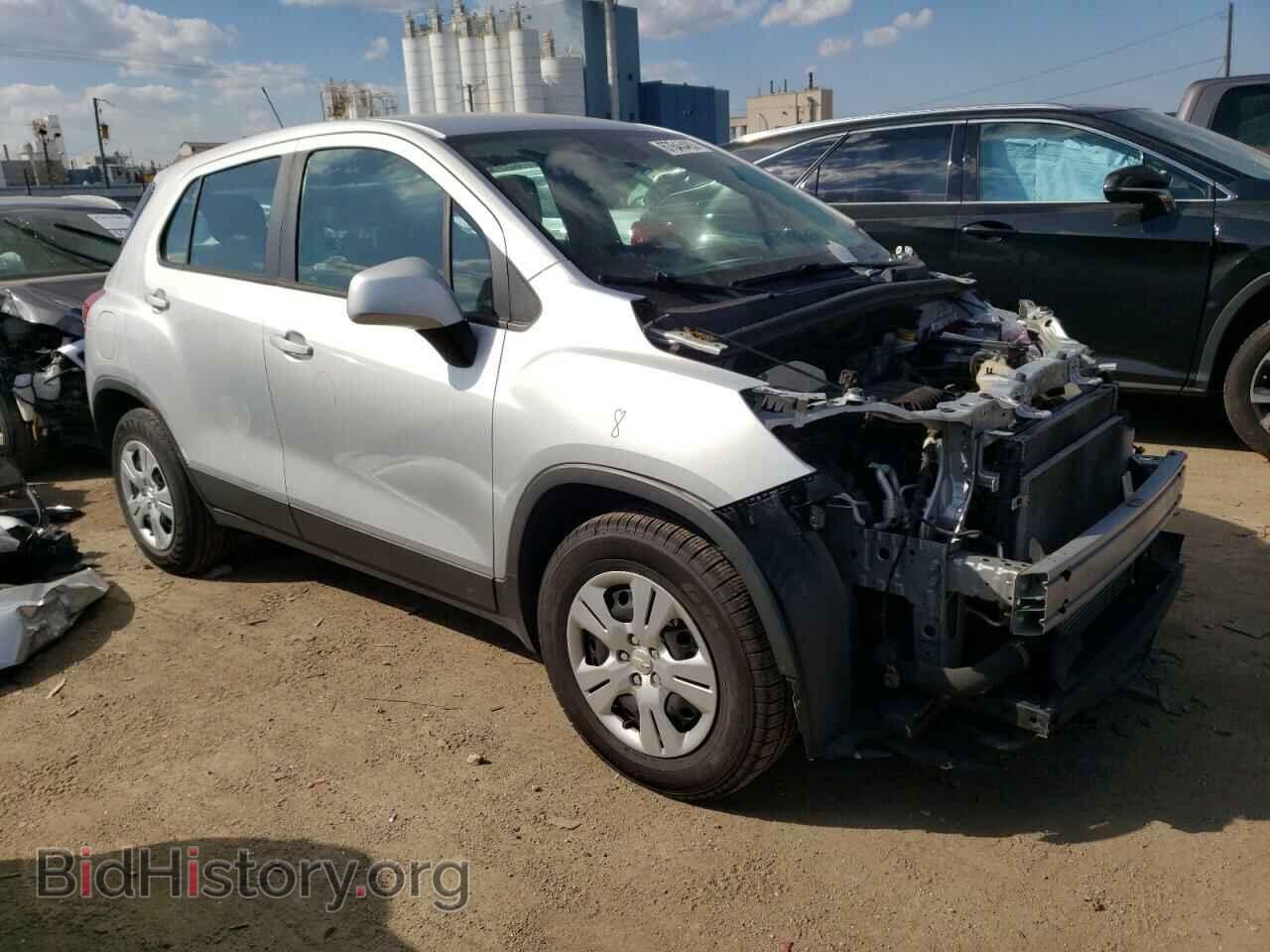 2017 CHEVROLET TRAX - VIN: 3GNCJKSB6HL194219 - Фото 4