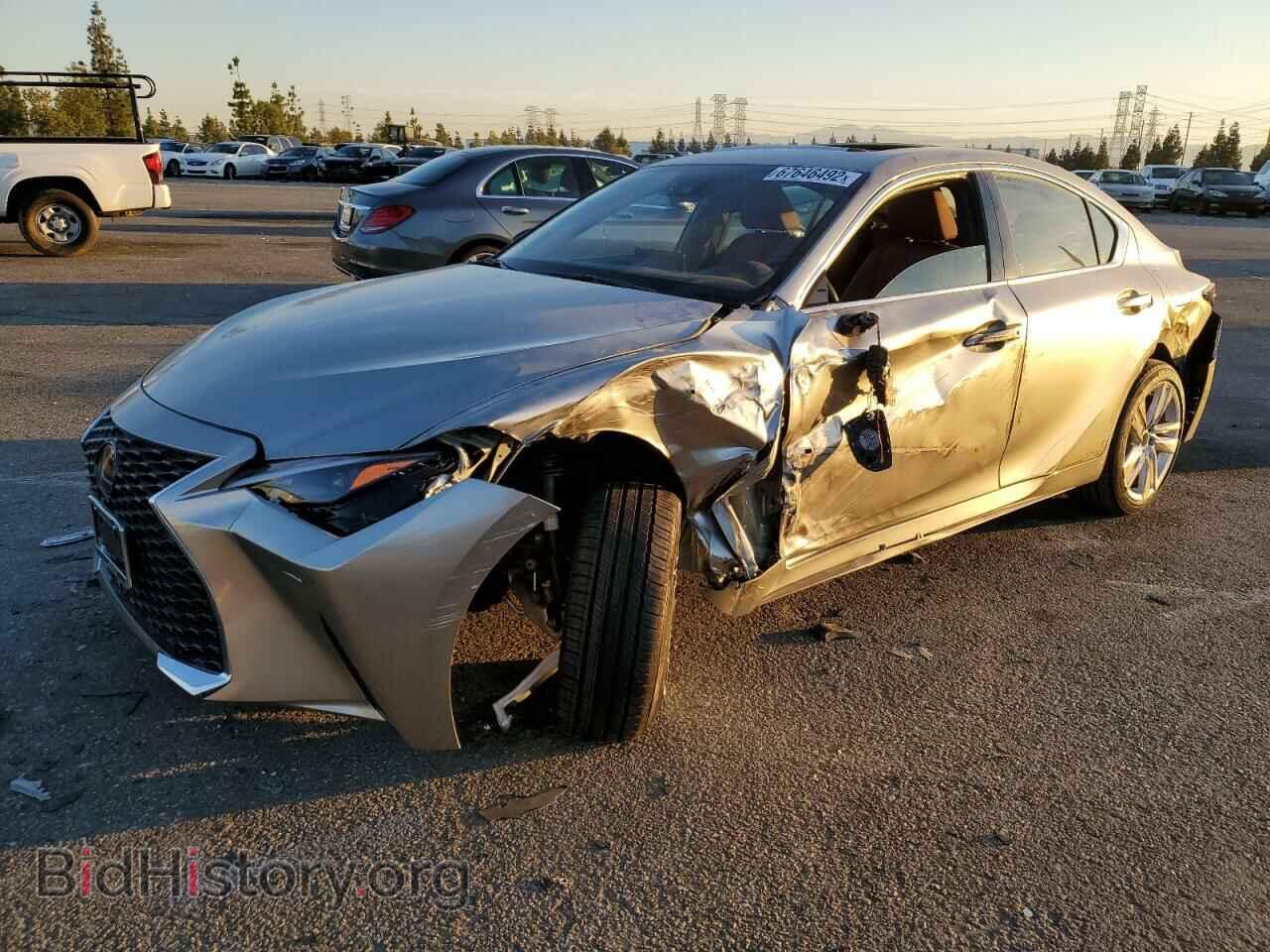 Photo JTHCA1D21M5117928 - LEXUS IS 2021