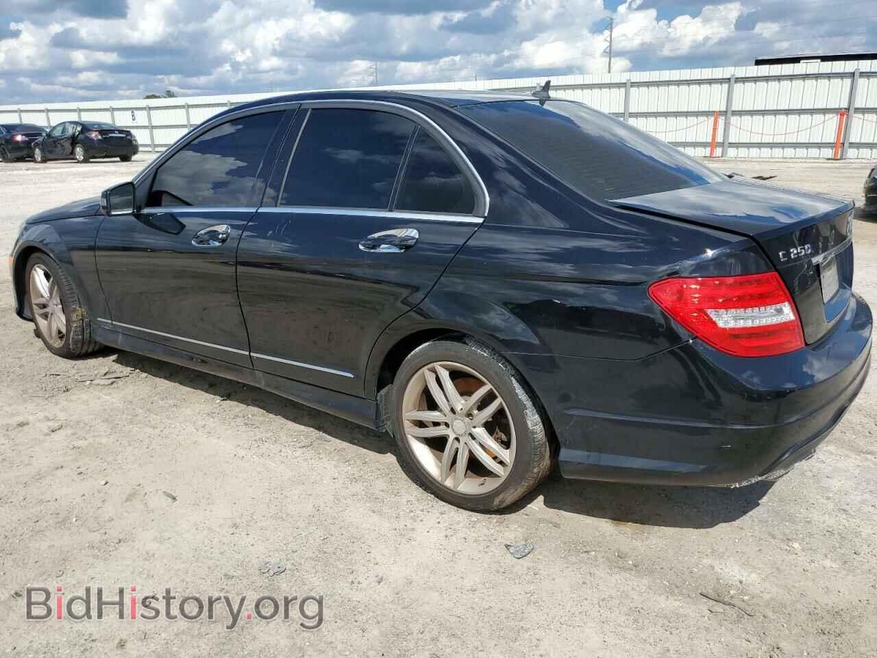 2014 MERCEDES-BENZ C-CLASS - VIN: WDDGF4HB4EA959953 - Фото 2