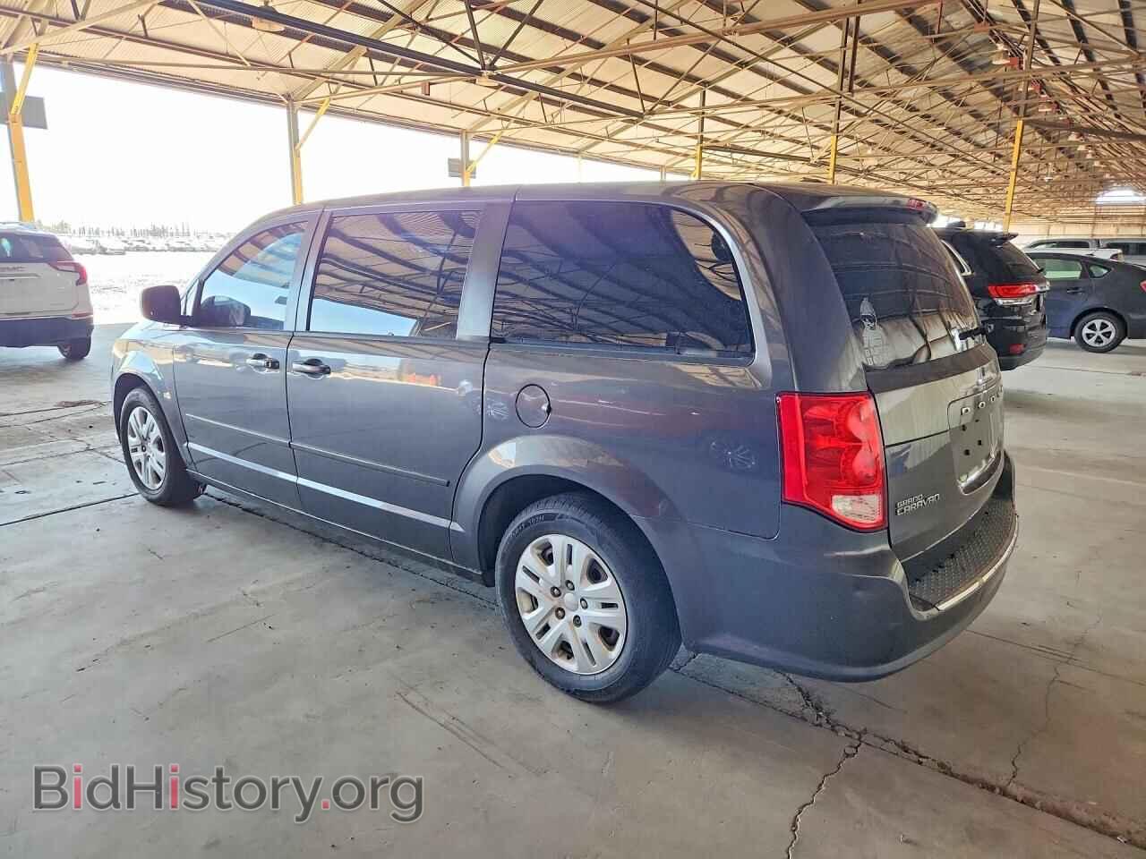 2017 DODGE CARAVAN - VIN: 2C4RDGBG3HR764568 - Photo 2
