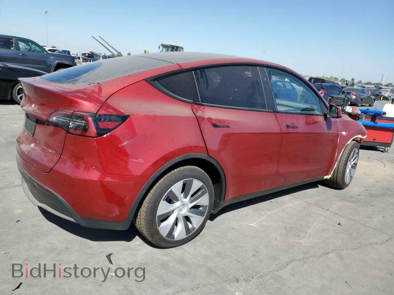 2024 TESLA MODEL Y - VIN: 7SAYGDEE4RF056552 - Фото 3