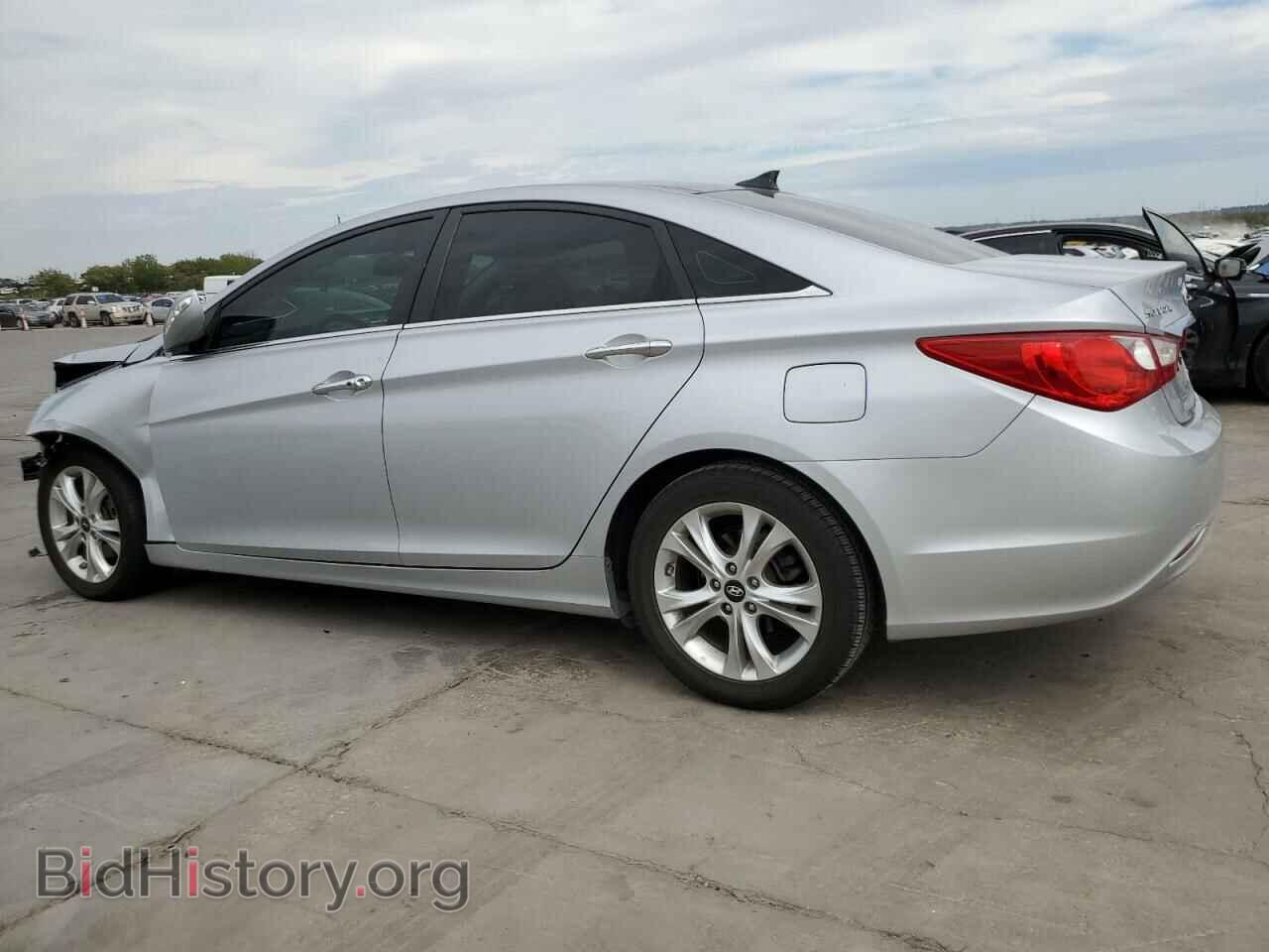 2012 HYUNDAI SONATA - VIN: 5NPEC4ACXCH351129 - Фото 2
