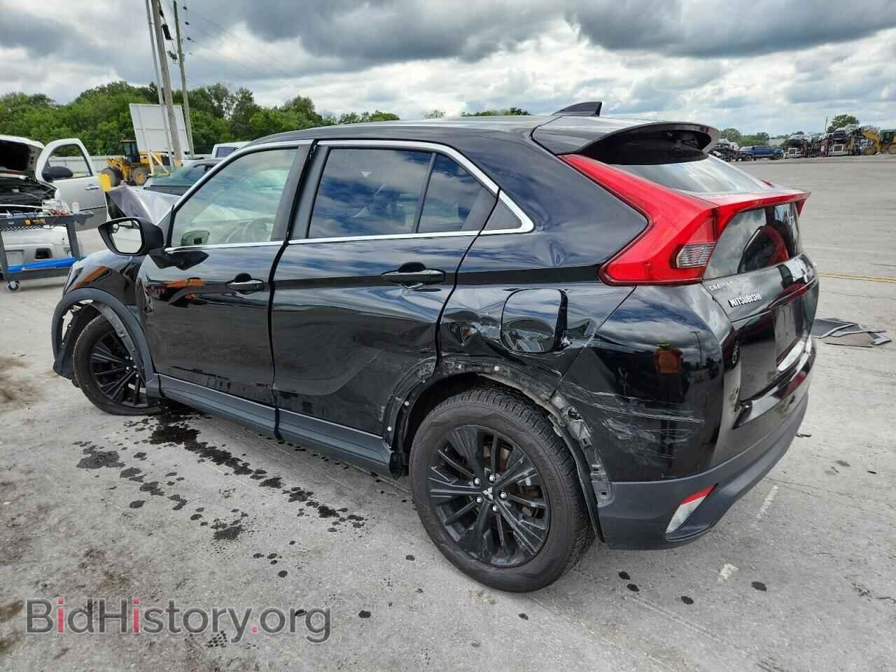 2018 MITSUBISHI ECLIPSE - VIN: JA4AT4AA3JZ047170 - Photo 2