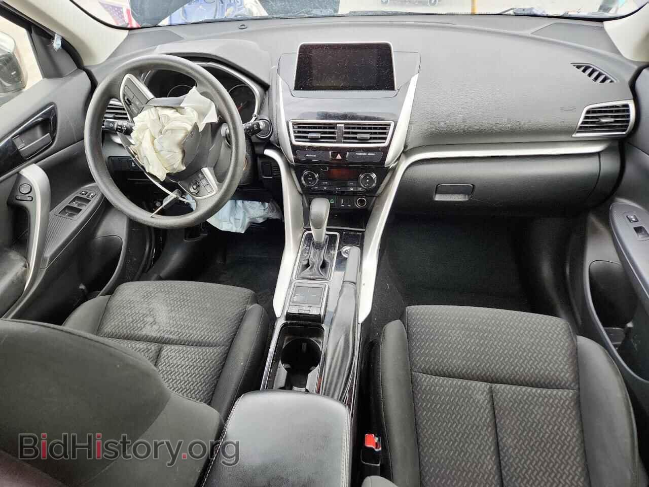 2018 MITSUBISHI ECLIPSE - VIN: JA4AT4AA3JZ047170 - Photo 8
