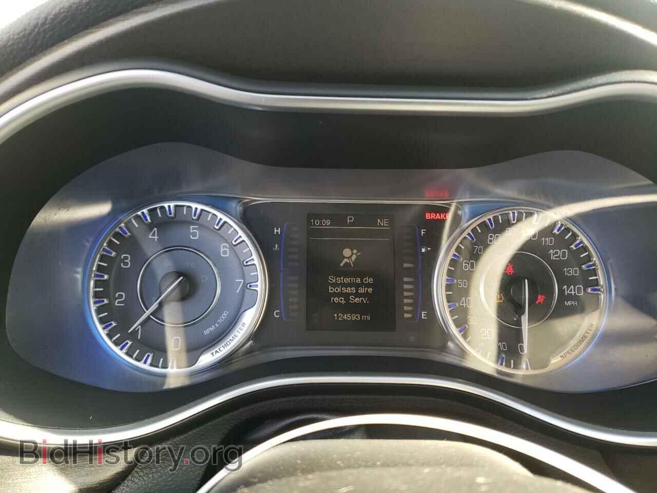 2015 CHRYSLER 200 - VIN: 1C3CCCAB0FN715415 - Фото 9