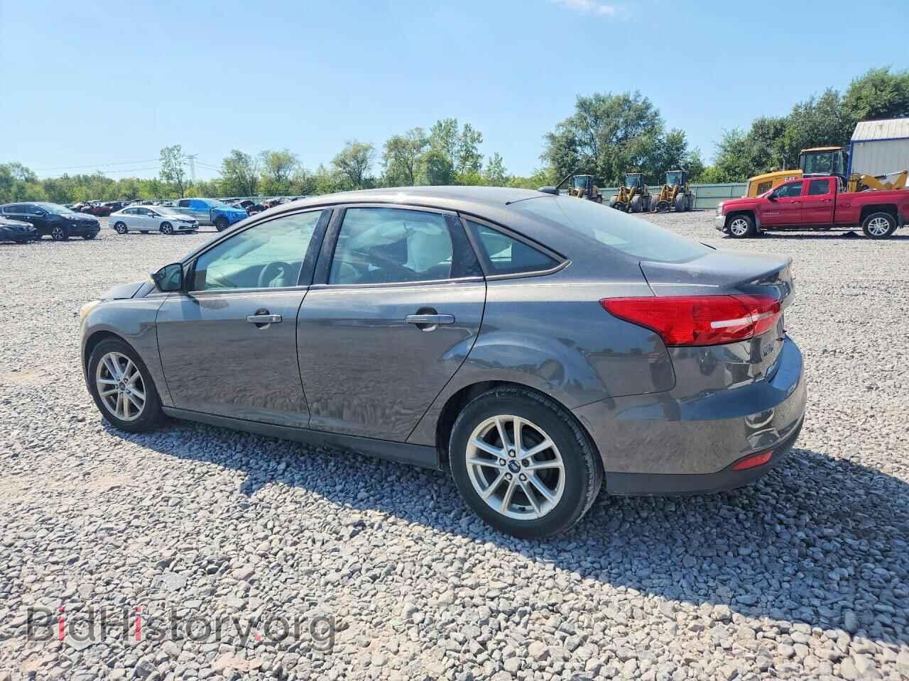 2016 FORD FOCUS - VIN: 1FADP3F26GL237761 - Photo 2