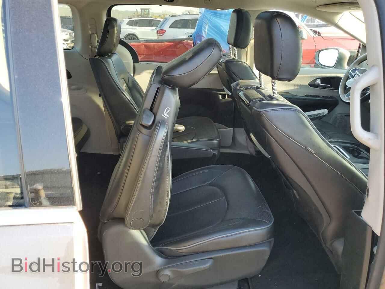 2018 CHRYSLER PACIFICA - VIN: 2C4RC1N76JR145089 - Фото 10