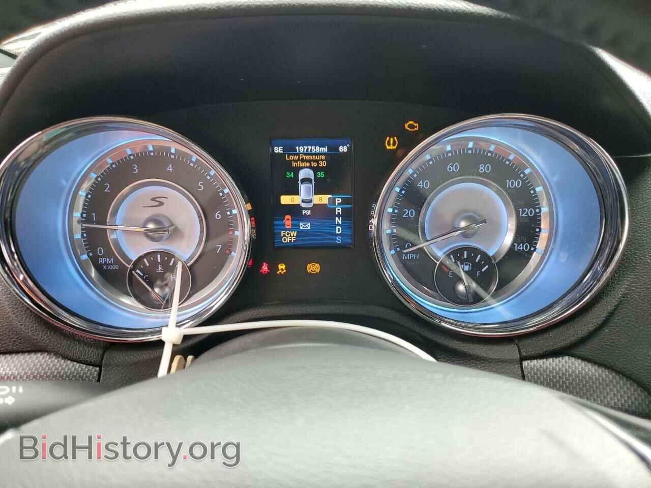 2012 CHRYSLER 300 - VIN: 2C3CCAGG0CH238318 - Фото 9