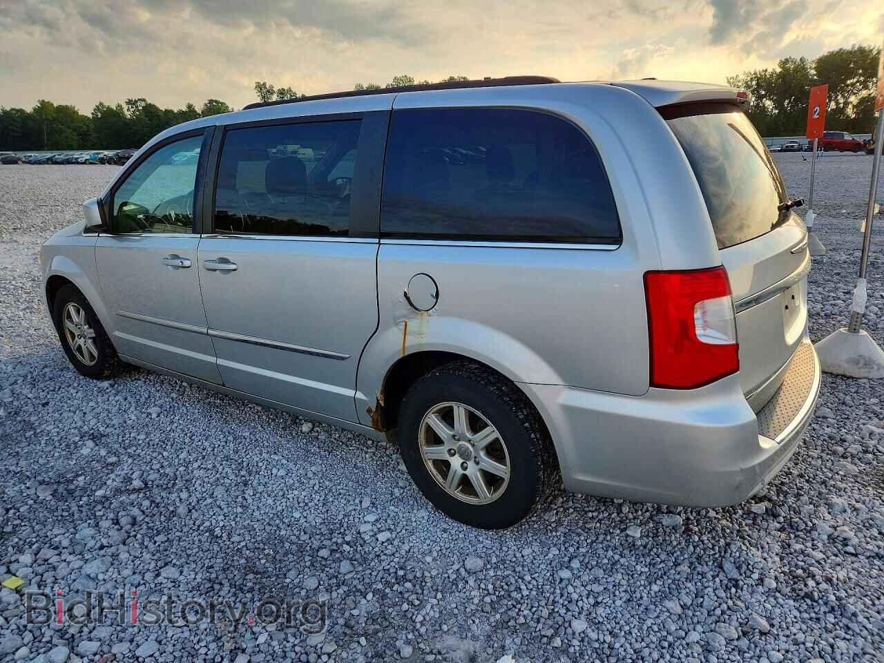 2011 CHRYSLER MINIVAN - VIN: 2A4RR5DGXBR665038 - Photo 2