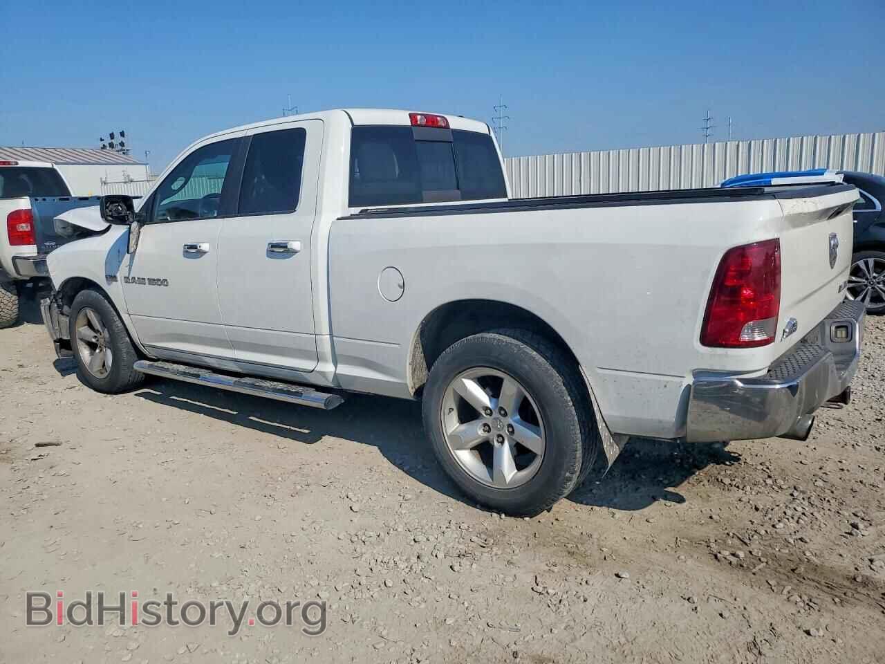 2011 DODGE RAM 1500 - VIN: 1D7RB1GT1BS579780 - Photo 2