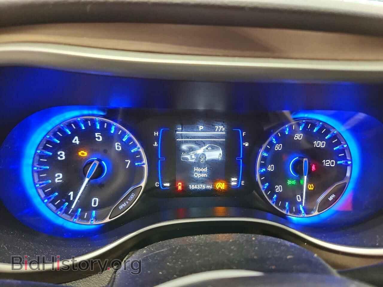 2018 CHRYSLER PACIFICA - VIN: 2C4RC1BG9JR246891 - Photo 9
