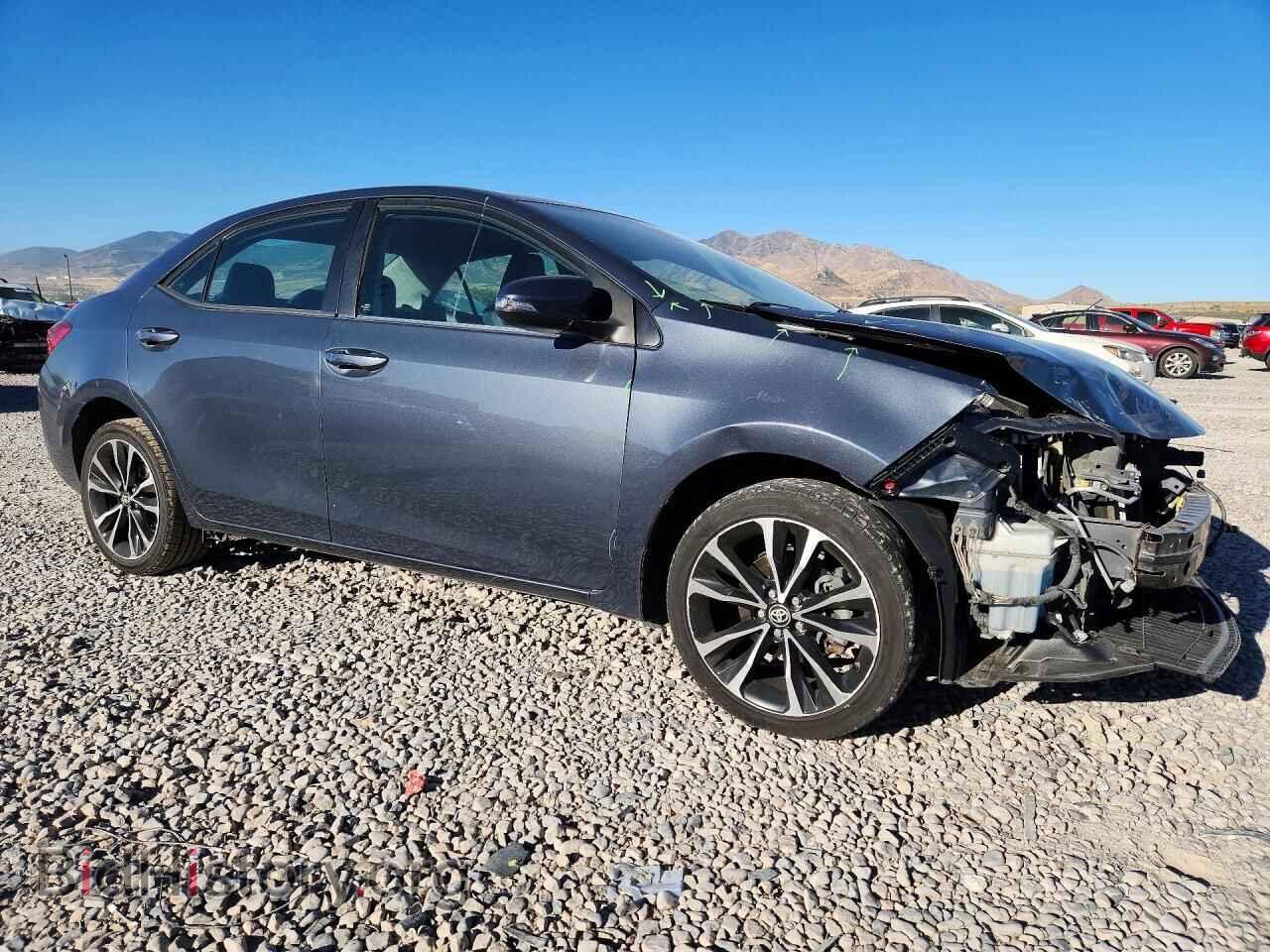 2017 TOYOTA COROLLA - VIN: 2T1BURHEXHC888078 - Photo 4