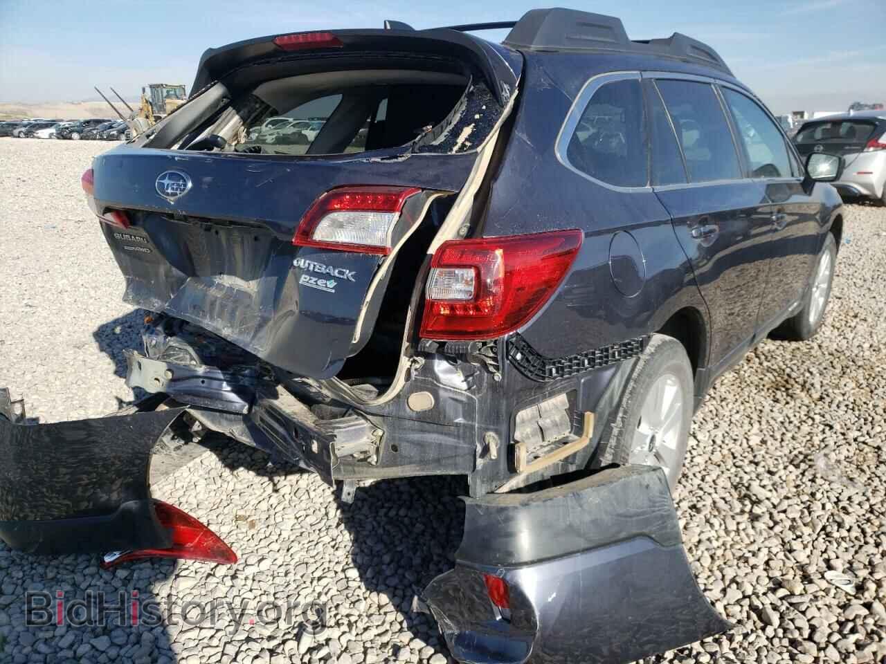 2017 SUBARU OUTBACK - VIN: 4S4BSADC8H3221185 - Фото 4