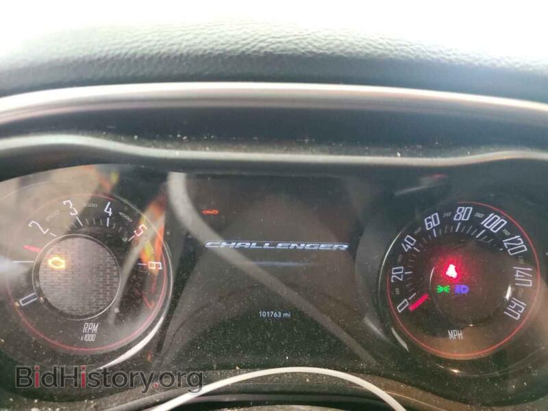 2019 Dodge CHALLENGER (VIN 2C3CDZAG4KH605353) — photo 9 of 13
