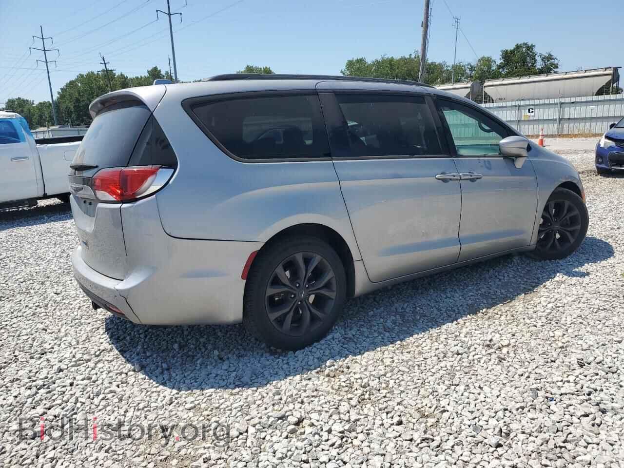 2018 CHRYSLER PACIFICA - VIN: 2C4RC1BG8JR261978 - Фото 3