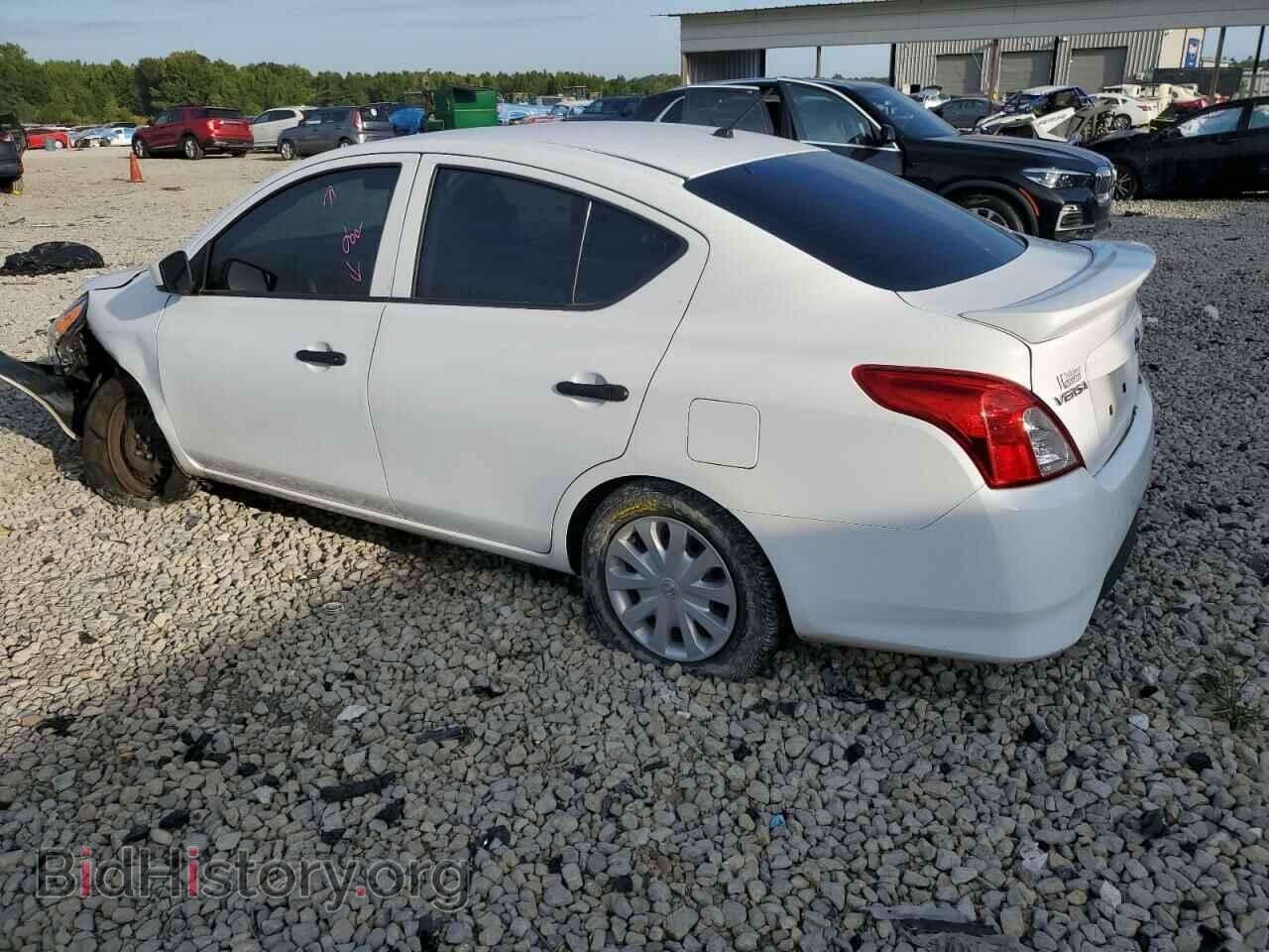 2019 NISSAN VERSA - VIN: 3N1CN7AP3KL814851 - Photo 2