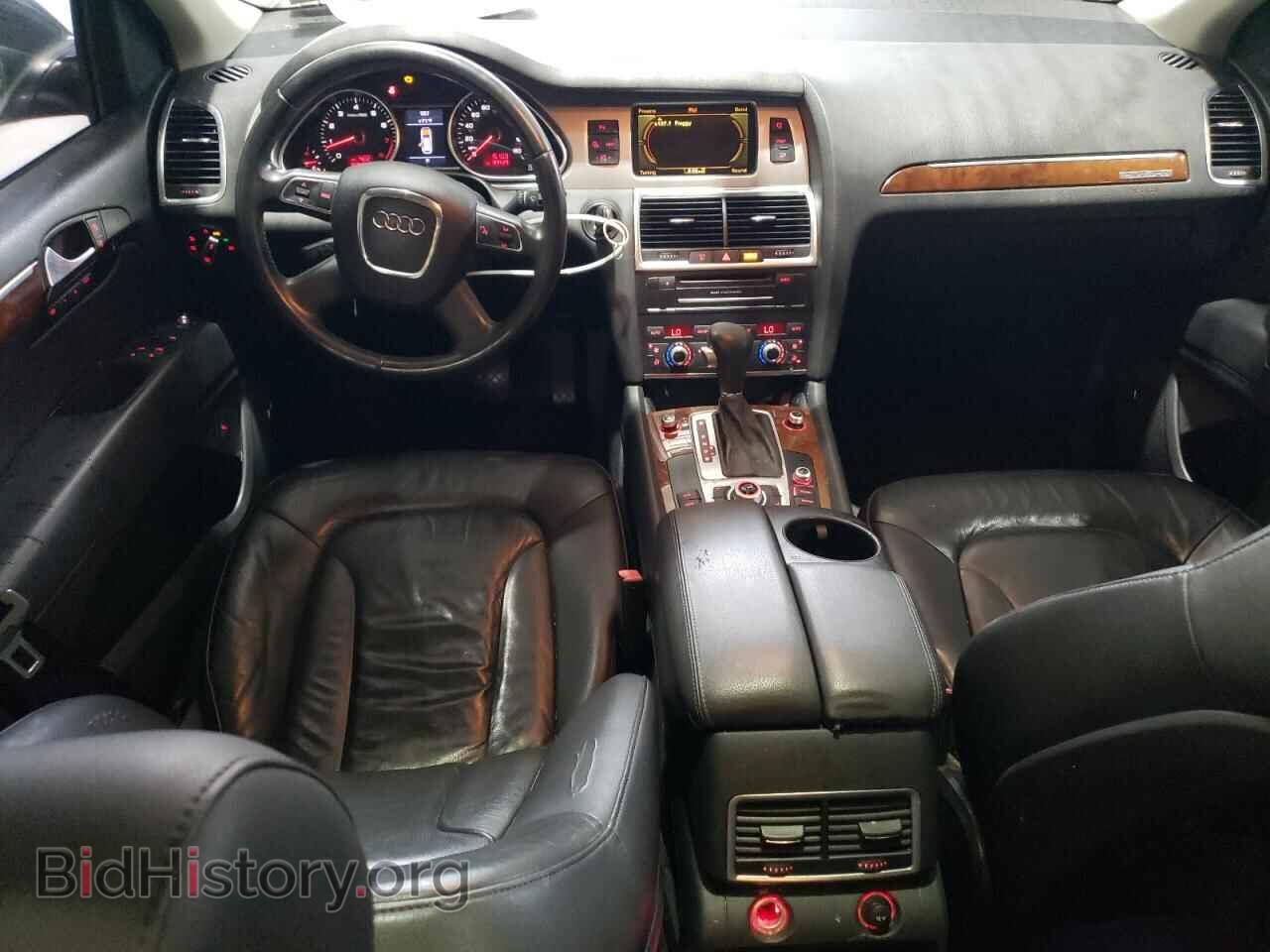 2010 AUDI Q7 - VIN: WA1LYAFE6AD006839 - Фото 8