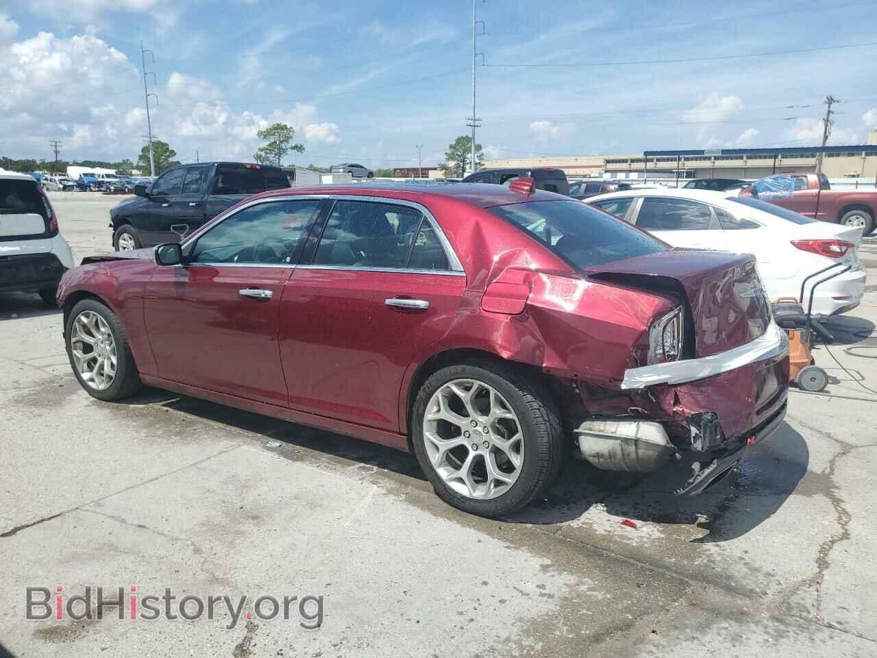 2018 CHRYSLER 300 - VIN: 2C3CCAPT5JH194357 - Фото 2