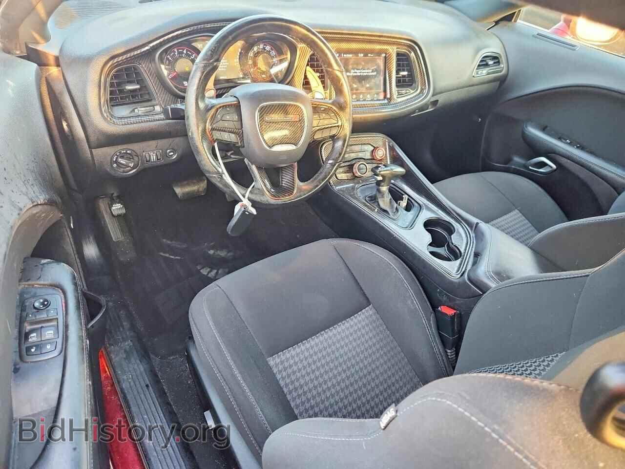 2019 Dodge CHALLENGER (VIN 2C3CDZJG8KH620020) — photo 8 of 15