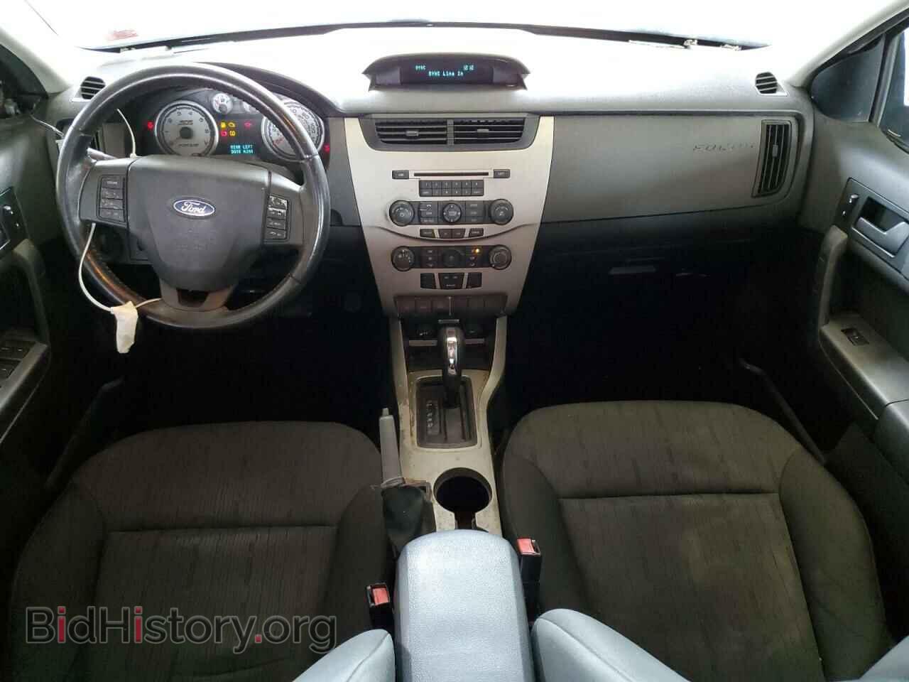 2009 FORD FOCUS - VIN: 1FAHP35N19W170422 - Фото 8