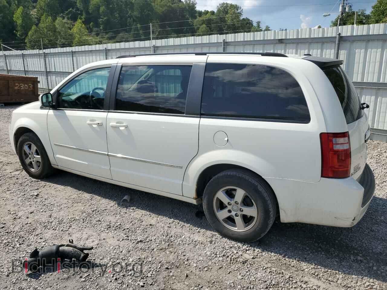 2010 DODGE CARAVAN - VIN: 2D4RN5D19AR244880 - Фото 2