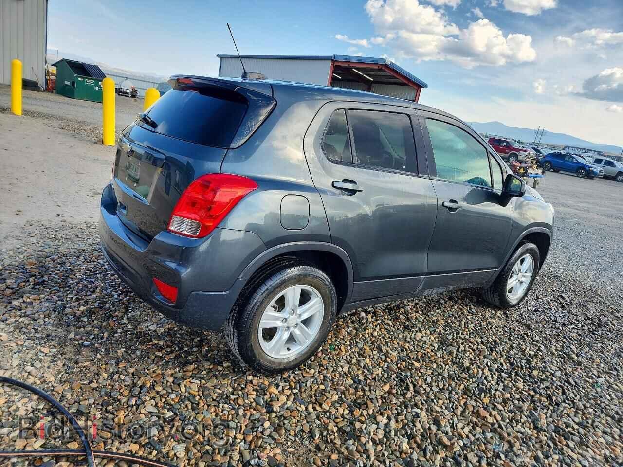 2020 CHEVROLET TRAX - VIN: 3GNCJNSB6LL172859 - Фото 3