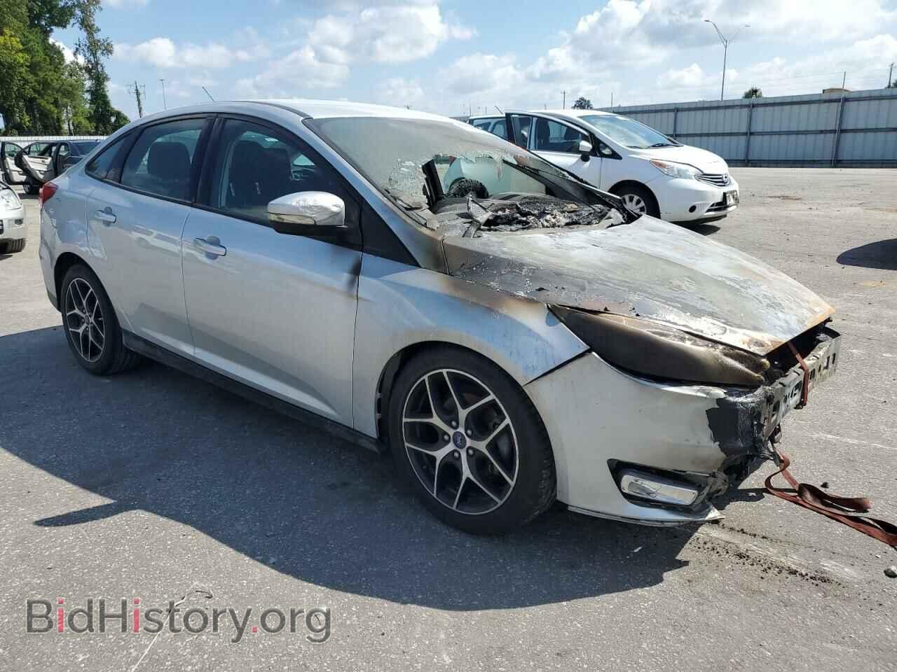2017 FORD FOCUS - VIN: 1FADP3FE4HL305888 - Photo 4