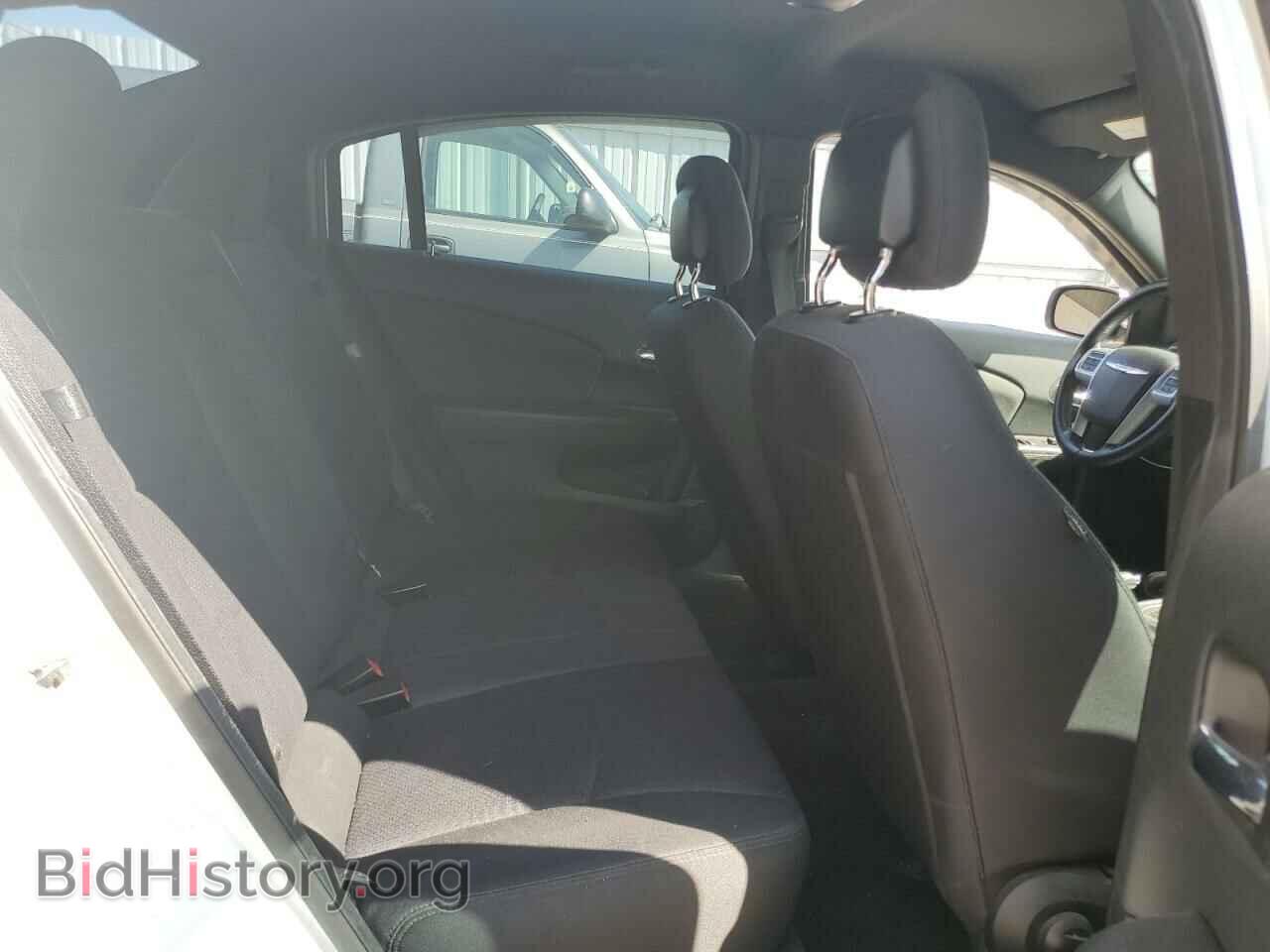 2012 CHRYSLER 200 - VIN: 1C3CCBBG0CN250585 - Фото 10