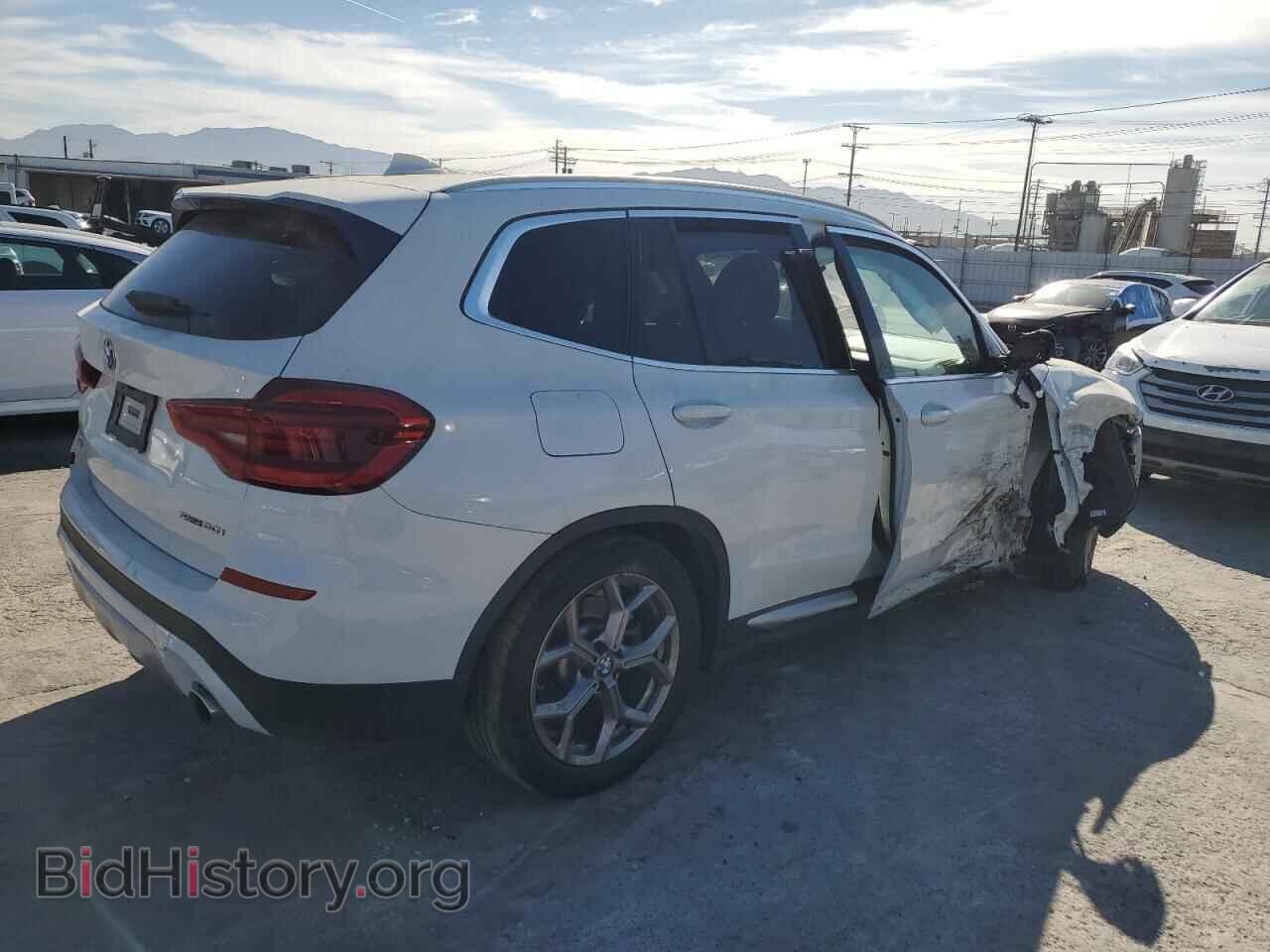 2021 BMW X3 - VIN: 5UXTY3C03M9G76383 - Фото 3