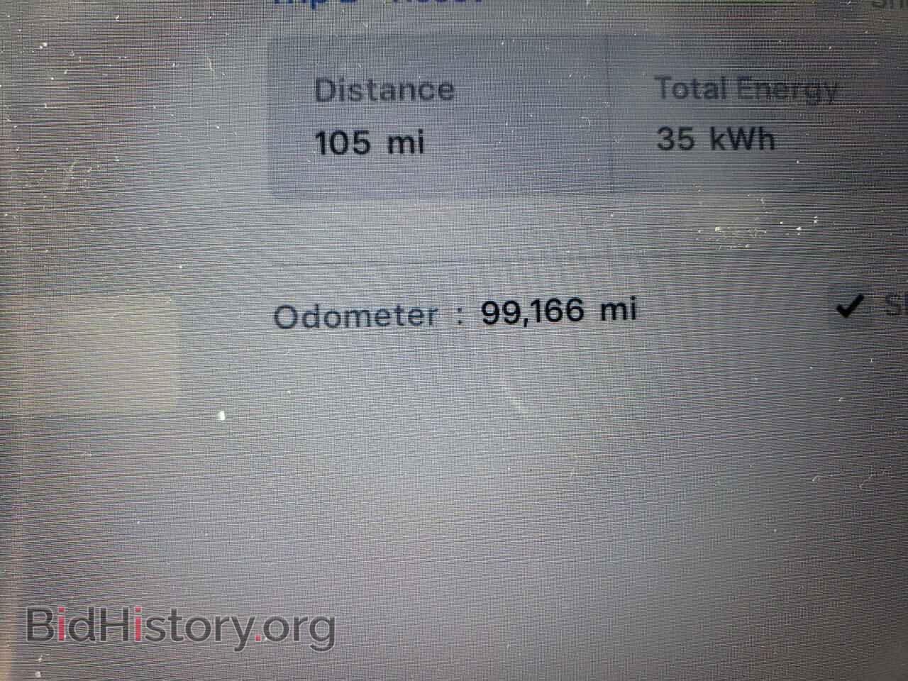 2018 TESLA MODEL X - VIN: 5YJXCDE25JF121066 - Photo 9