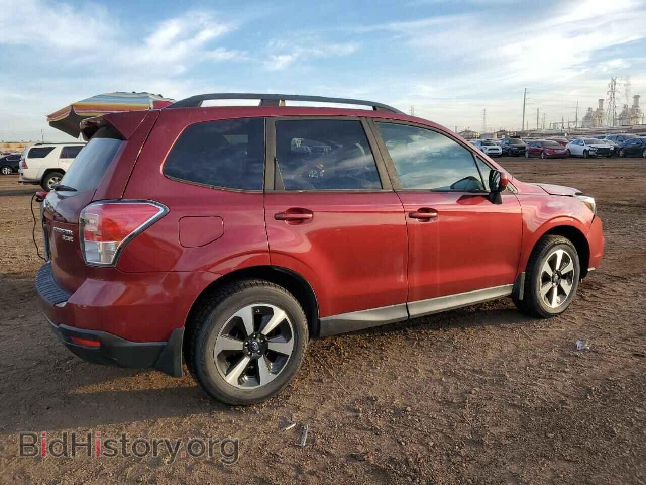 2017 SUBARU FORESTER - VIN: JF2SJAGC0HH465744 - Фото 3