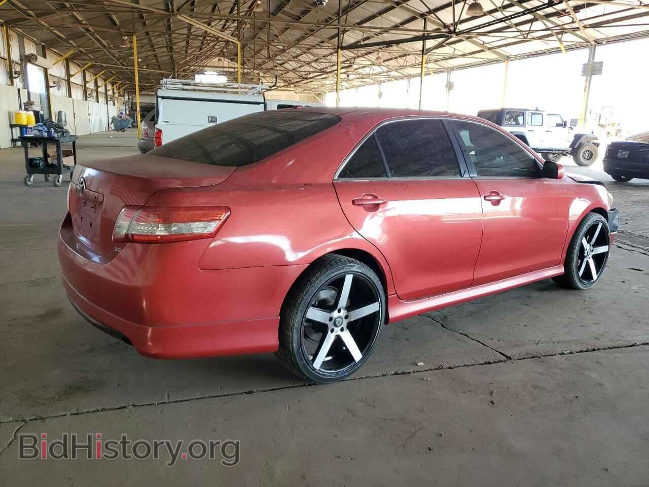2011 TOYOTA CAMRY - VIN: 4T1BF3EK2BU612890 - Фото 3