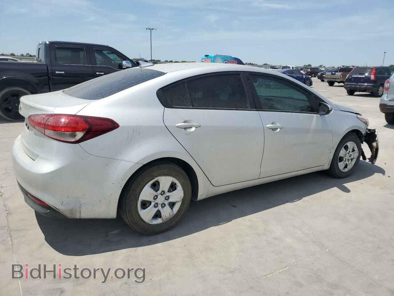 2018 KIA FORTE - VIN: 3KPFL4A79JE201313 - Фото 3