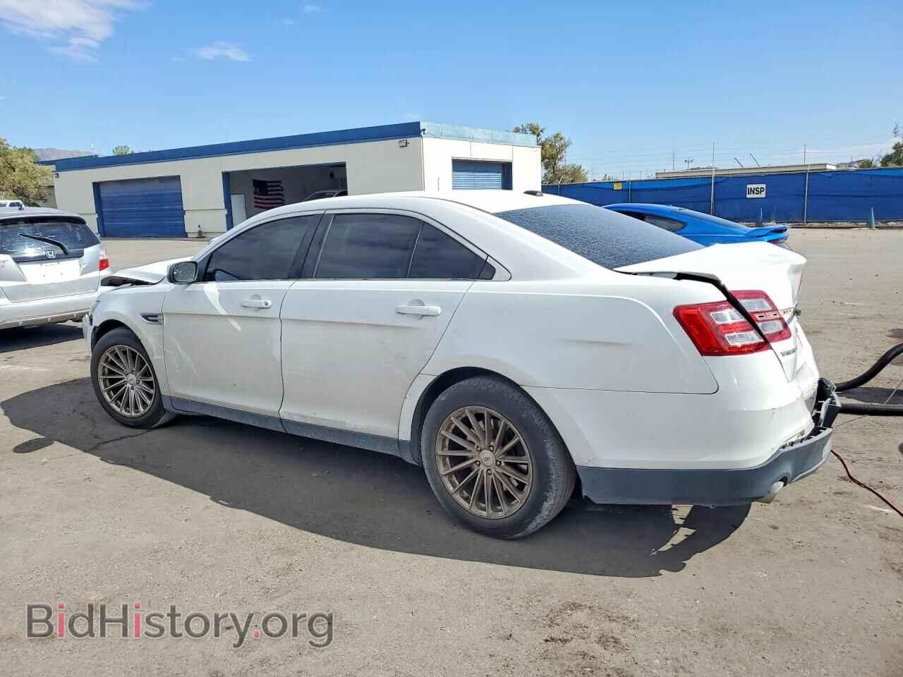 2013 FORD TAURUS - VIN: 1FAHP2E87DG198510 - Фото 2