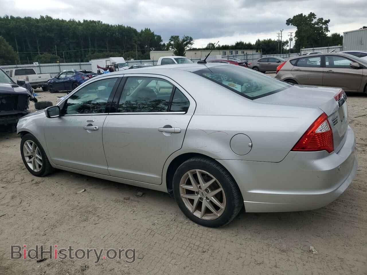 2011 FORD FUSION - VIN: 3FAHP0JA2BR173680 - Фото 2