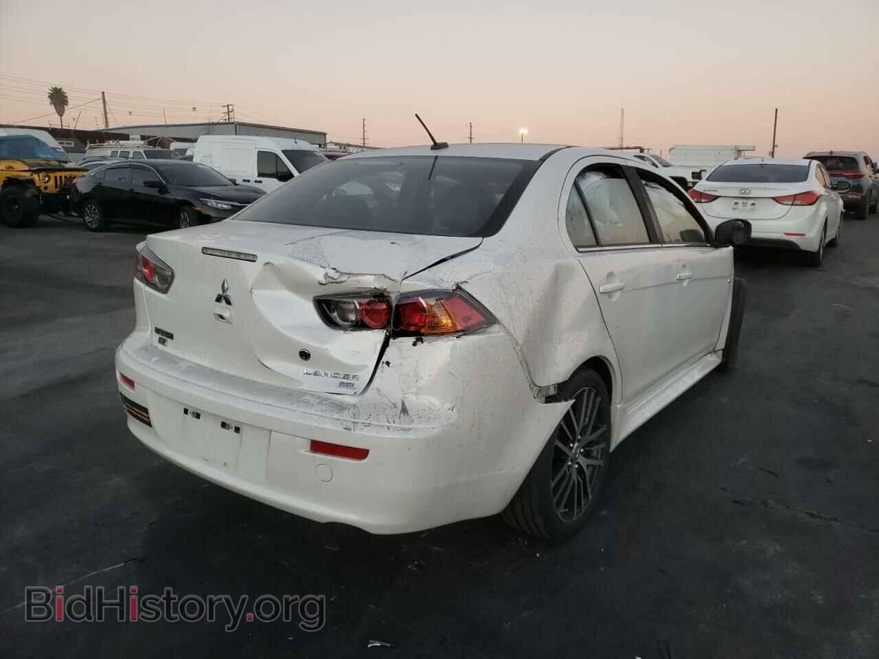 2017 MITSUBISHI LANCER - VIN: JA32V2FW7HU015793 - Фото 4