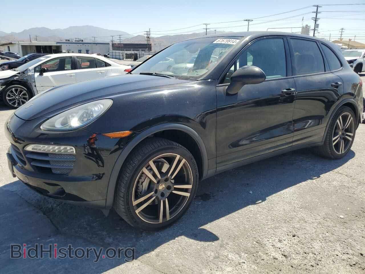 Фотография WP1AB2A25CLA47956 - PORSCHE CAYENNE 2012