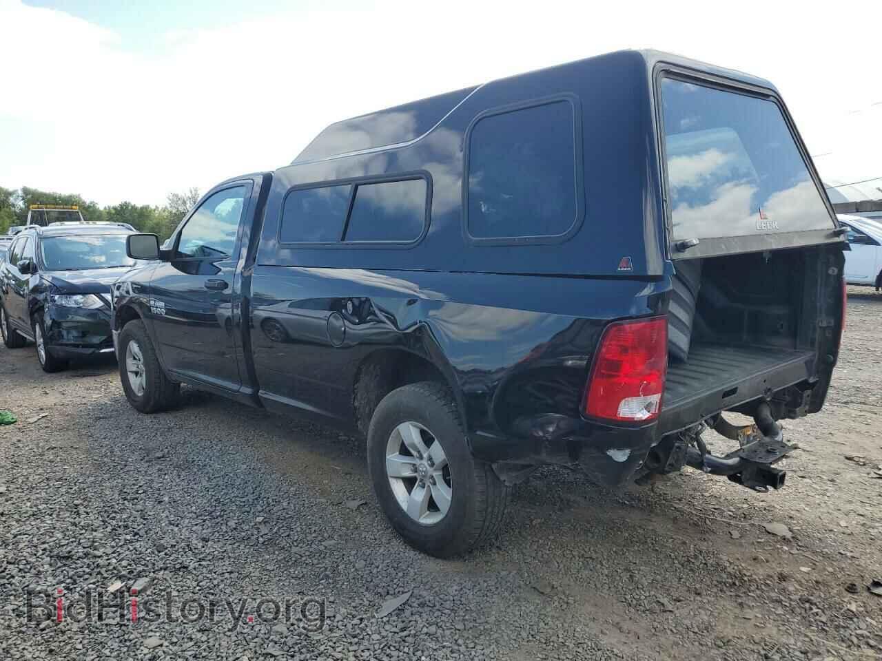 2016 RAM 1500 - VIN: 3C6JR7DGXGG229339 - Фото 2