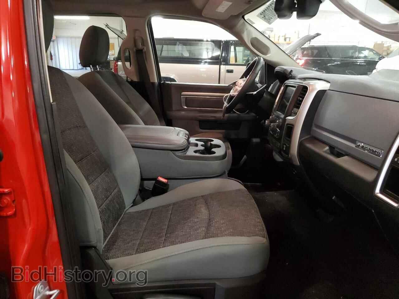 2019 RAM 1500 - VIN: 1C6RR7TT9KS576146 - Фото 7
