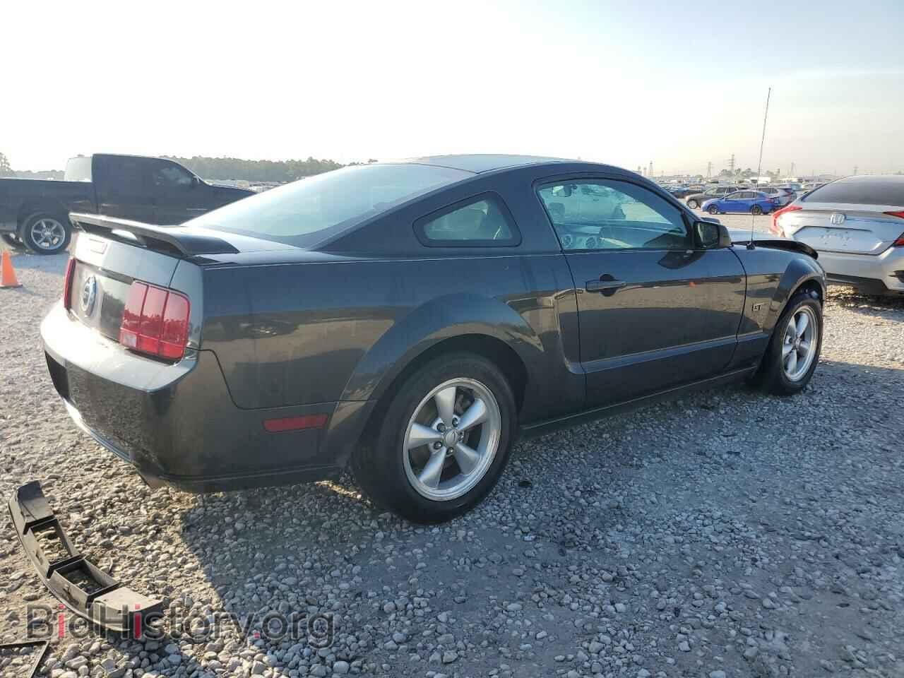 2008 FORD MUSTANG - VIN: 1ZVHT82H285129106 - Фото 3