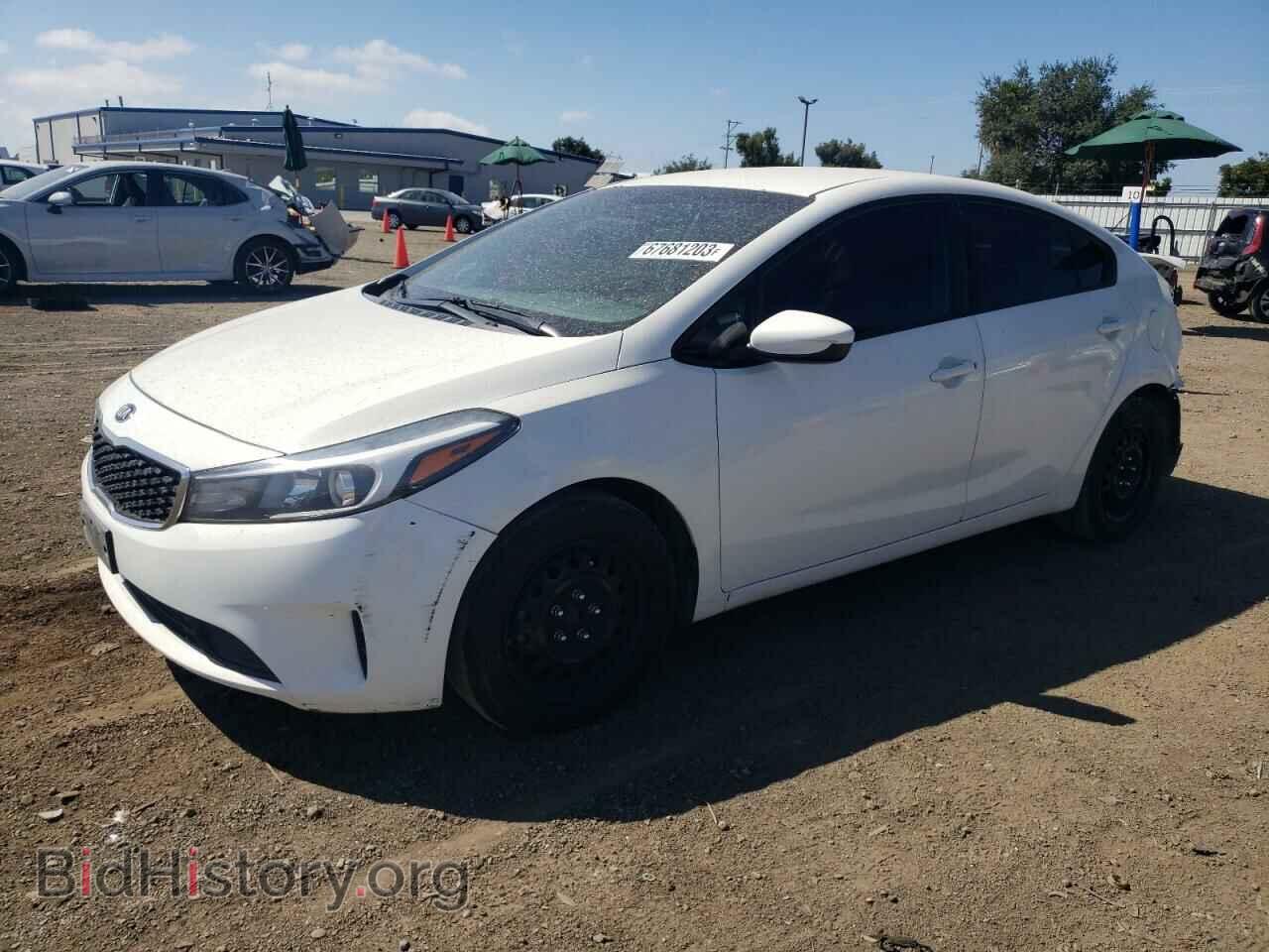 Фотография 3KPFK4A79HE044024 - KIA FORTE 2017