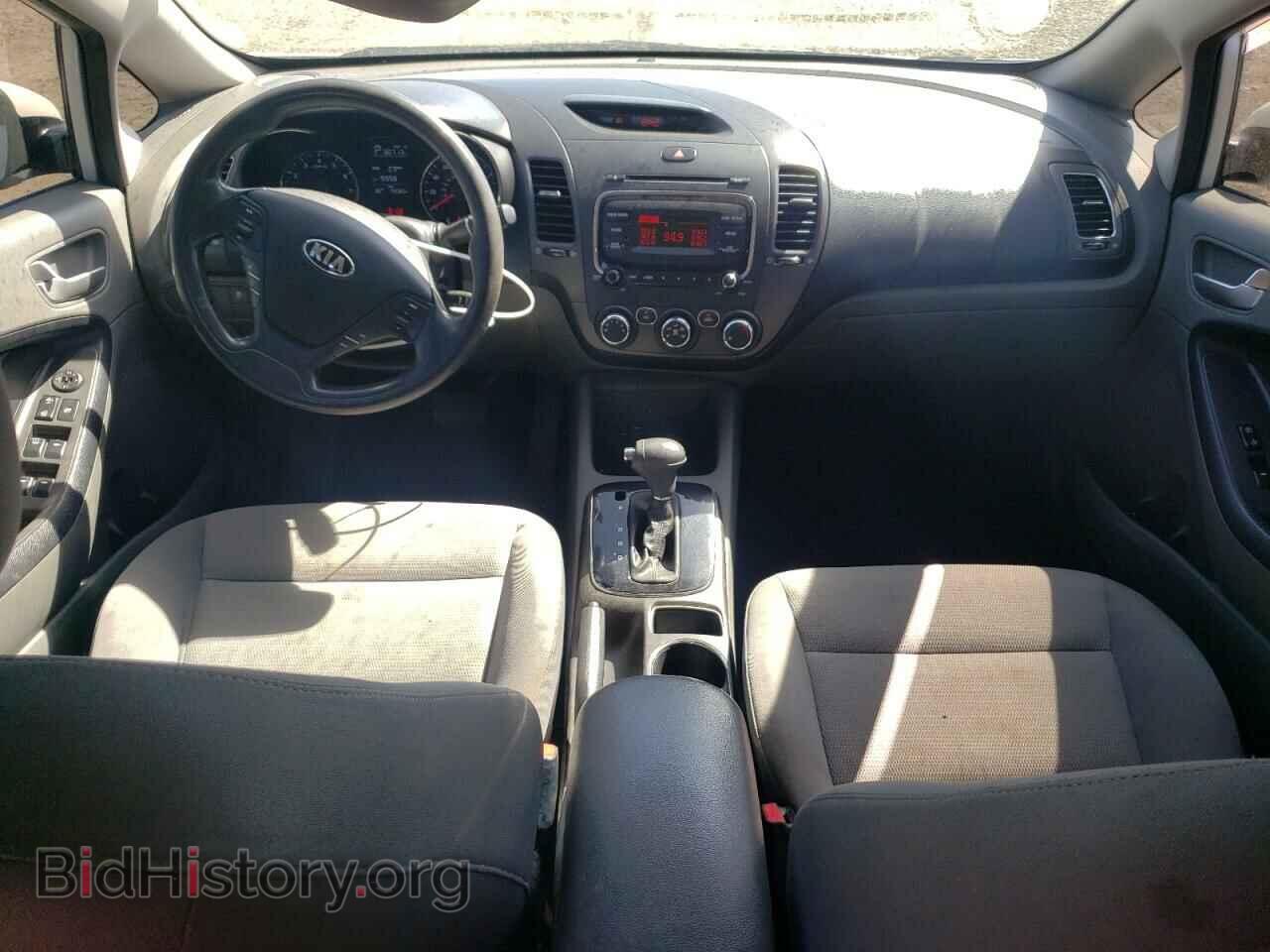 2017 KIA FORTE - VIN: 3KPFK4A79HE044024 - Фото 8