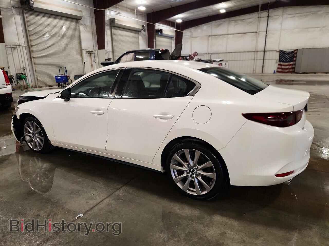 2020 MAZDA 3 - VIN: JM1BPACL3L1166592 - Photo 2