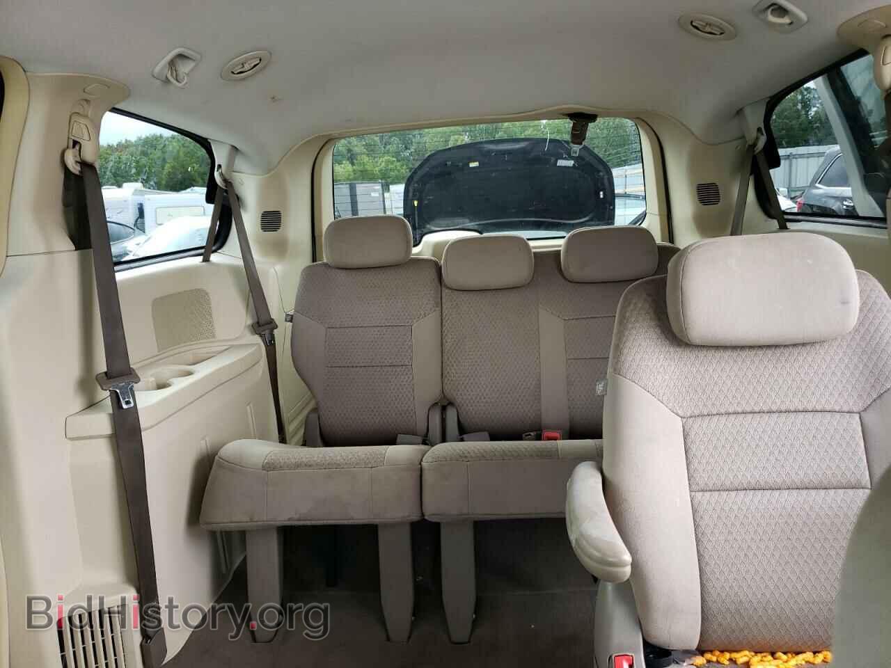 2008 CHRYSLER MINIVAN - VIN: 2A8HR44H38R643209 - Фото 10