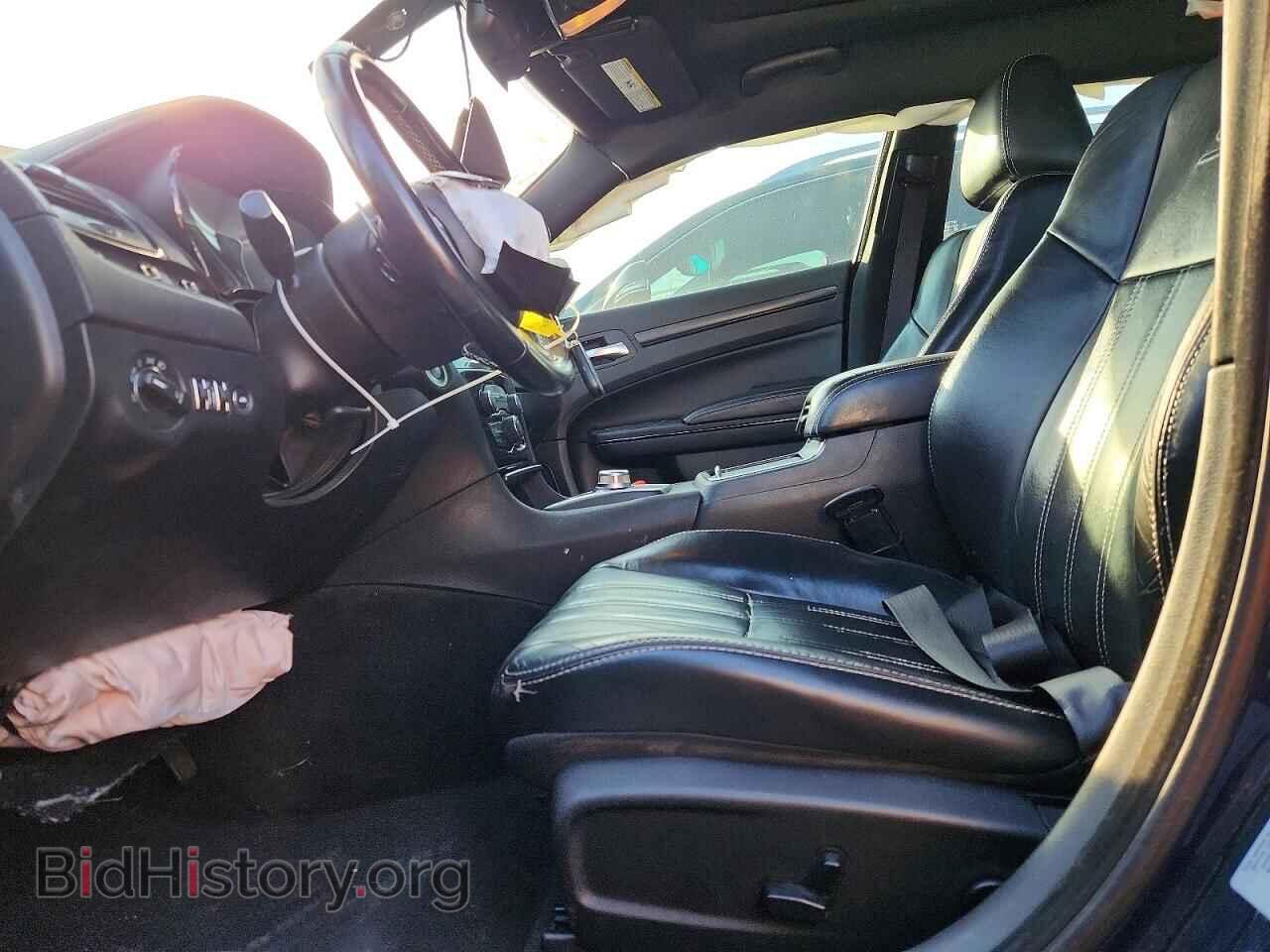 2016 CHRYSLER 300 - VIN: 2C3CCABT5GH182192 - Фото 7