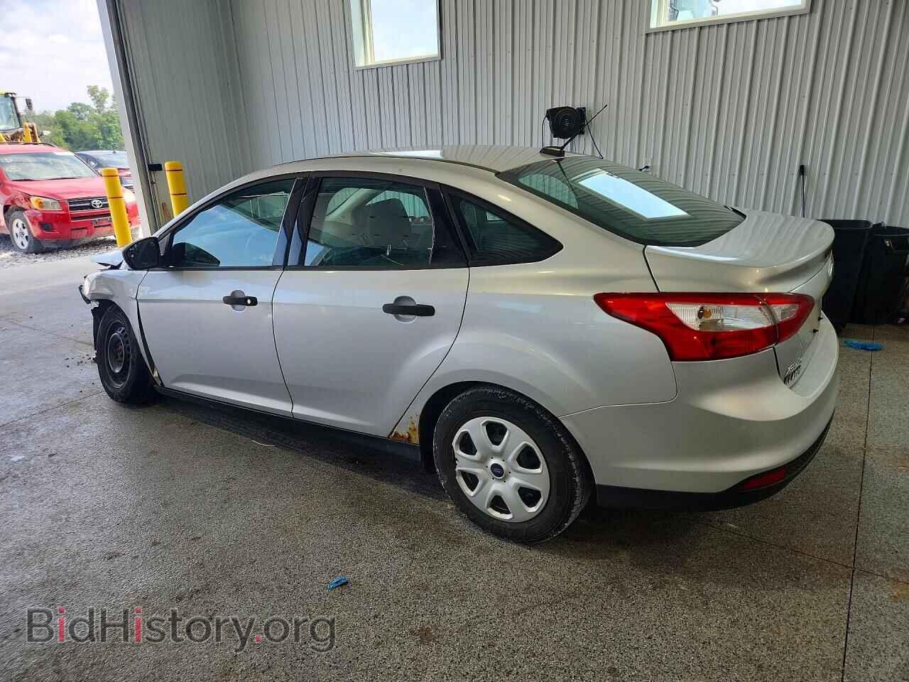 2013 FORD FOCUS - VIN: 1FADP3E26DL162461 - Photo 2